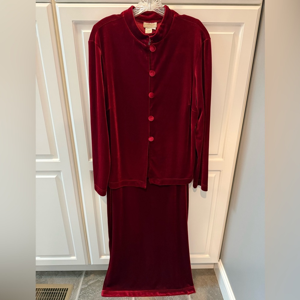 Coldwater Creek Dark Red Women’s 2-Piece Jacket Dress Set Size Large Velvet